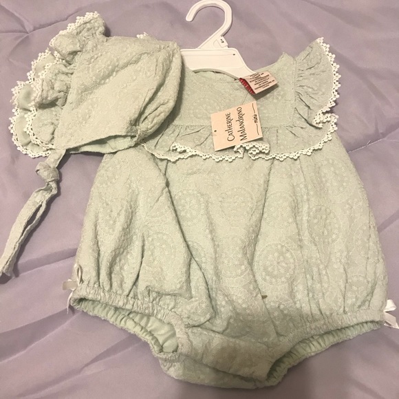 3 Month Dress and bonnet set - Picture 1 of 1